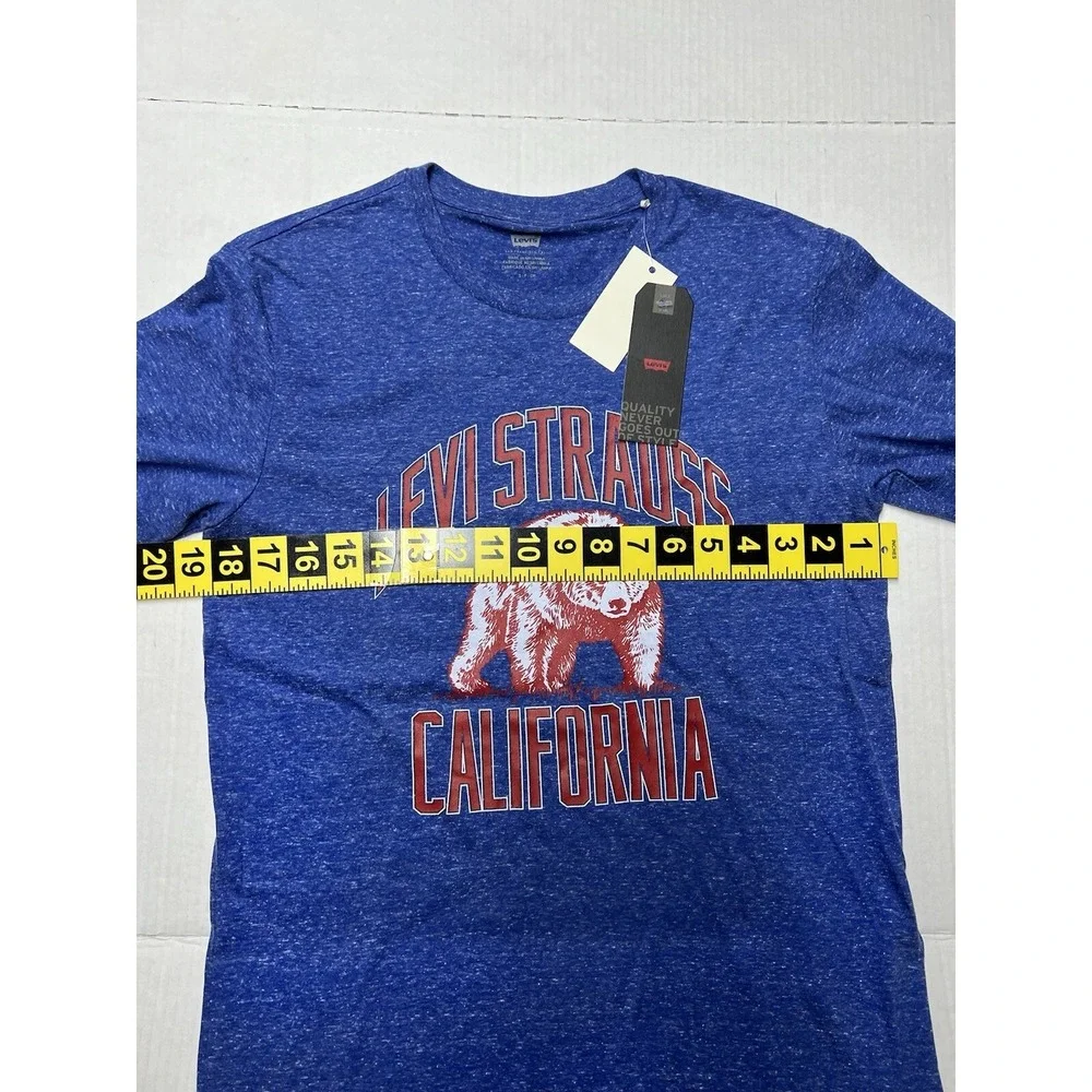 Levis tshirt new